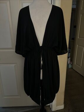 Black Women's Swim Cover-Up Tie-Front Kimono